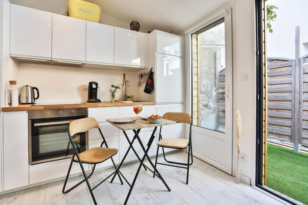 Les Sables-dʼOlonne Tiny Studio Terrasse, Hypercentre La Plage A 2 Pas ! מראה חיצוני תמונה