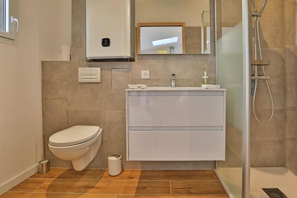 Les Sables-dʼOlonne Tiny Studio Terrasse, Hypercentre La Plage A 2 Pas ! מראה חיצוני תמונה